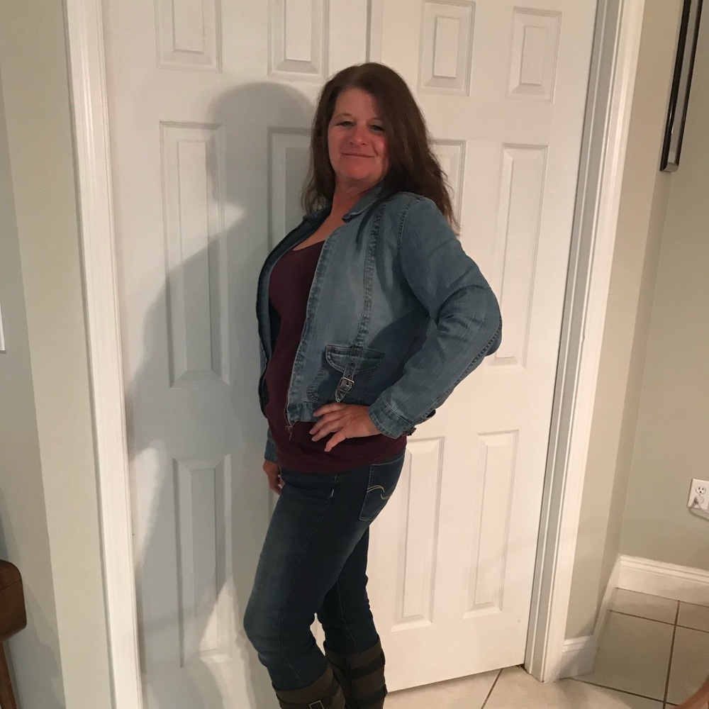 Meet your Posher, Kimberly